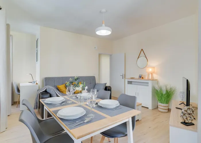 Marias Place By Atlantic Фуншал